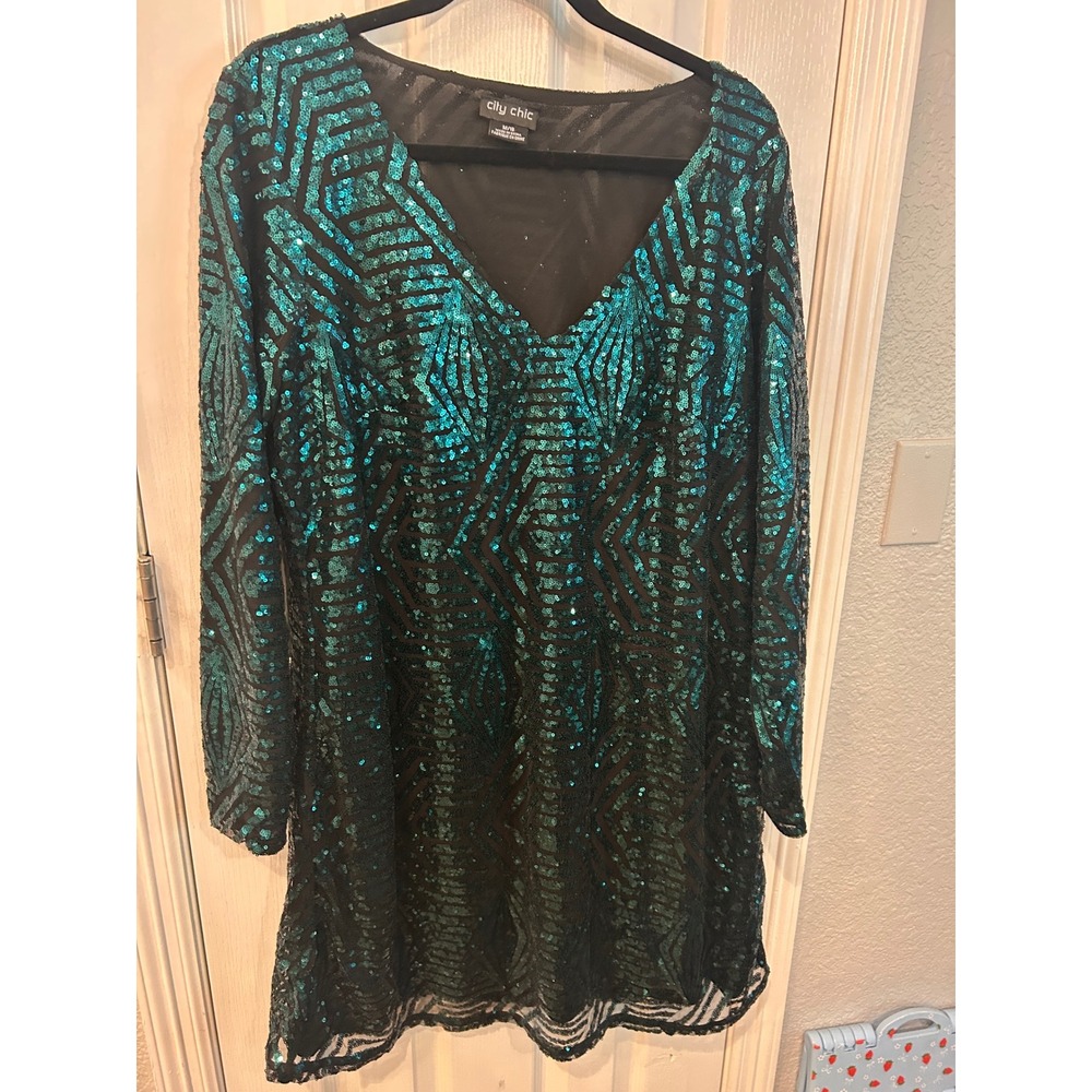 City Chic Mini Dress Teal Sequin Geometric V-Neck Long Sleeve Party Cocktail